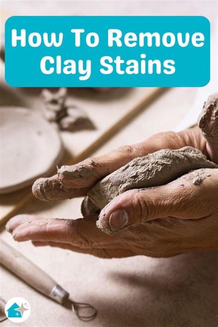 Can clay stain clothes?