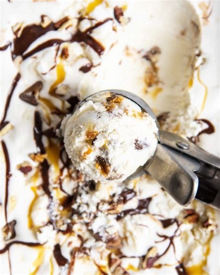 What makes a concrete ice cream?